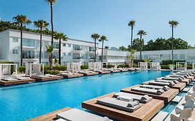 So White Beach Resort